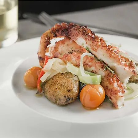 Nh Campo Grande Hotel 4*