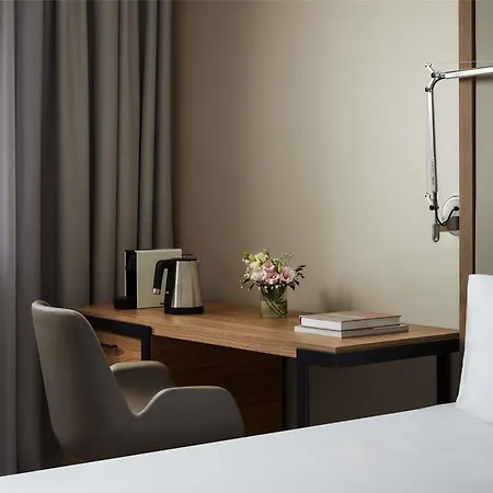 Nh Campo Grande 4* Lissabon