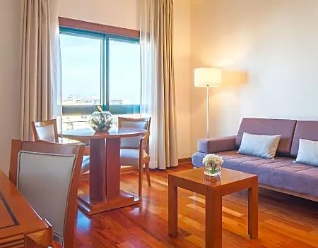 Otel Nh Campo Grande