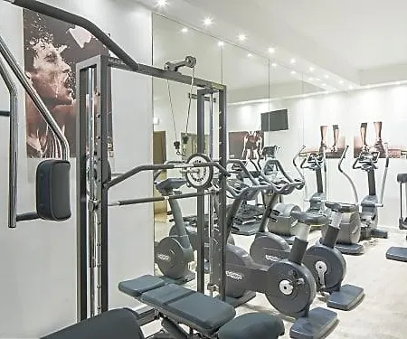 Otel Nh Campo Grande 4*