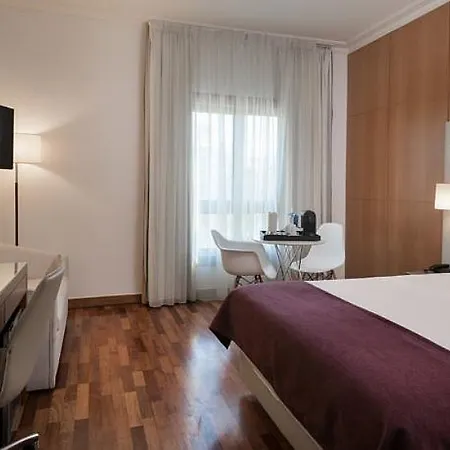 Nh Campo Grande 4* Lissabon