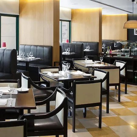 Nh Campo Grande Hotel 4*