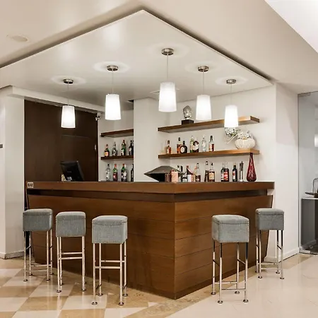 Hotel Nh Campo Grande 4*