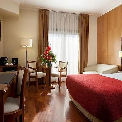 Otel Nh Campo Grande 4*
