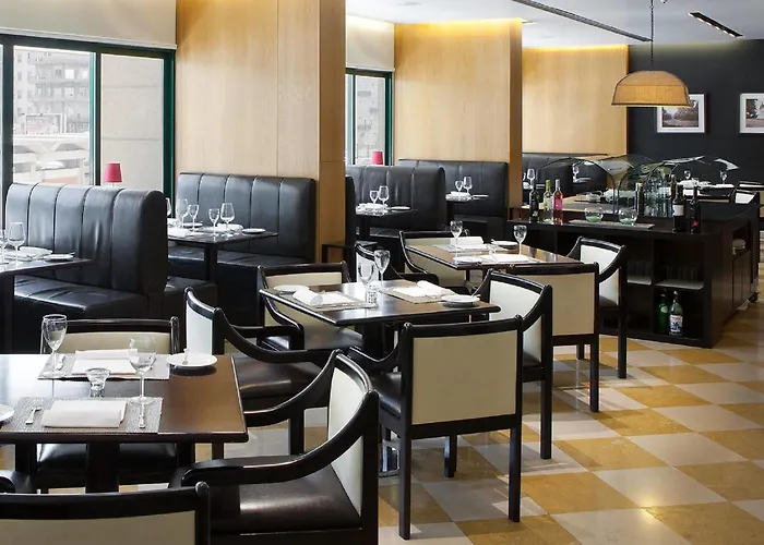 Nh Campo Grande Hotel 4*