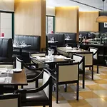 里斯本格兰德营nh酒店 酒店 4*